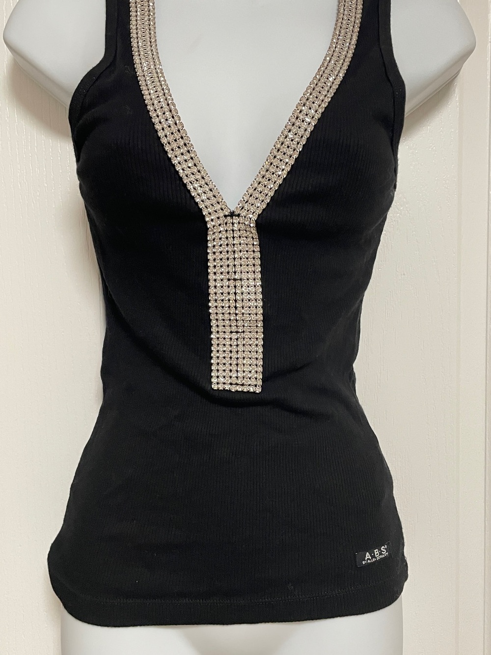 Allen B. by Allen Schwartz Black Ribbed Tank with Silver Rhinestone V